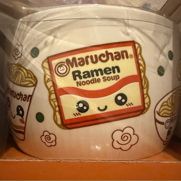 Maruchan Ramen Noodle Bowl Bundle Chopsticks/ Spoon & Chopsticks Holder - Picture 1 of 5